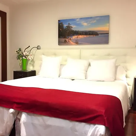 Del Hotel 3*